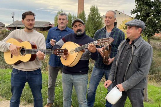 Navidad en la Sierra con La Garrota y los alumnos de entresierras